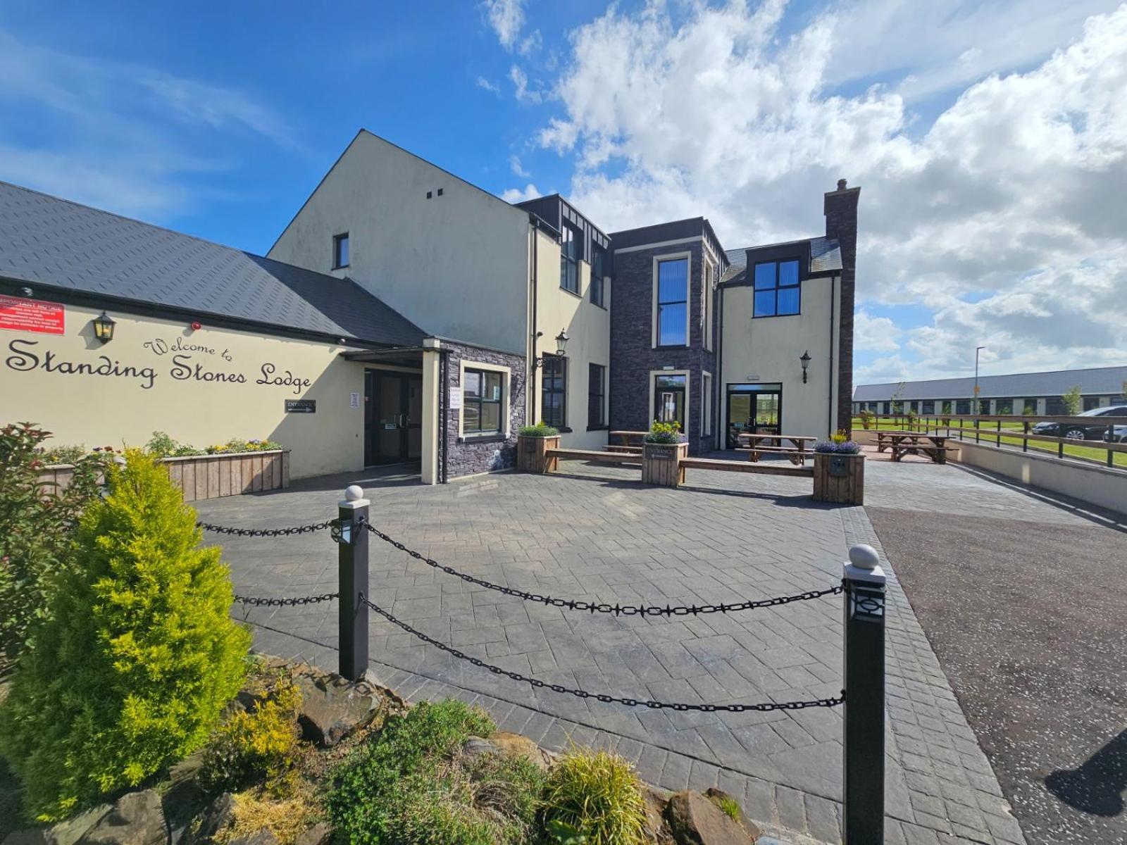 Standing Stones Lodge Belfast Eksteriør bilde