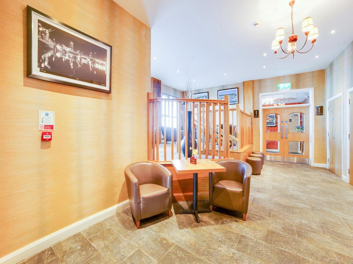 Standing Stones Lodge Belfast Eksteriør bilde
