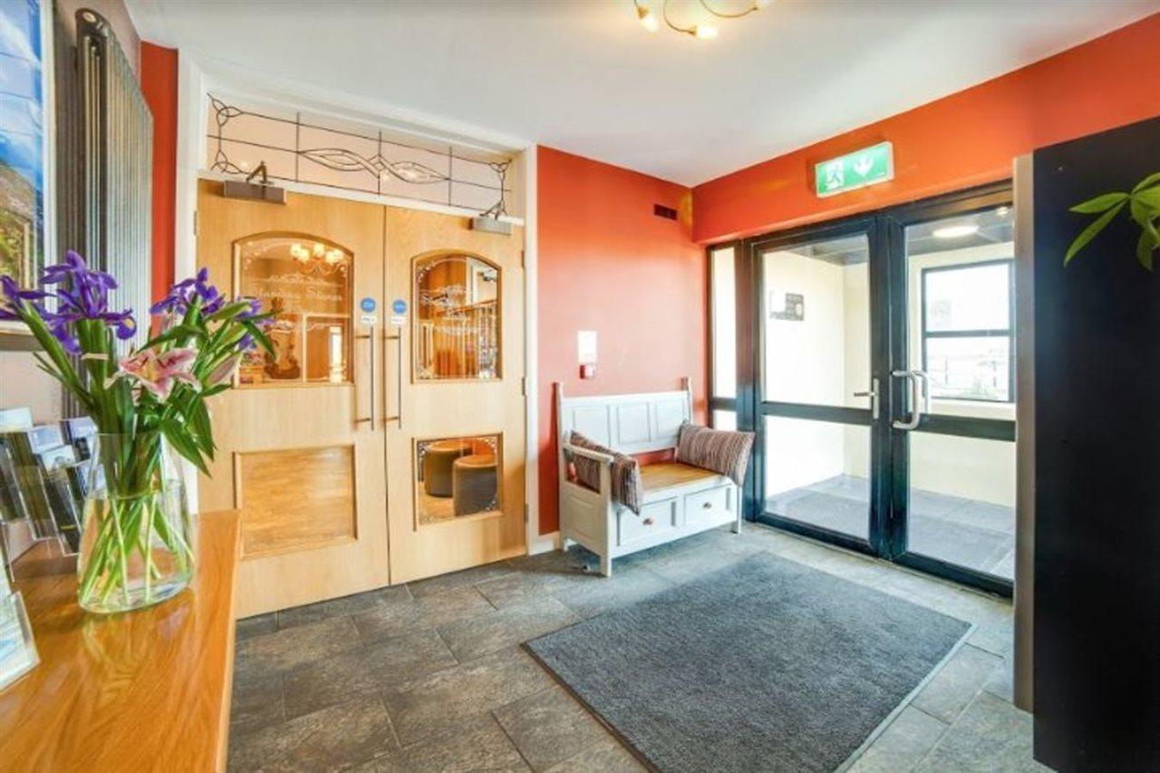 Standing Stones Lodge Belfast Eksteriør bilde